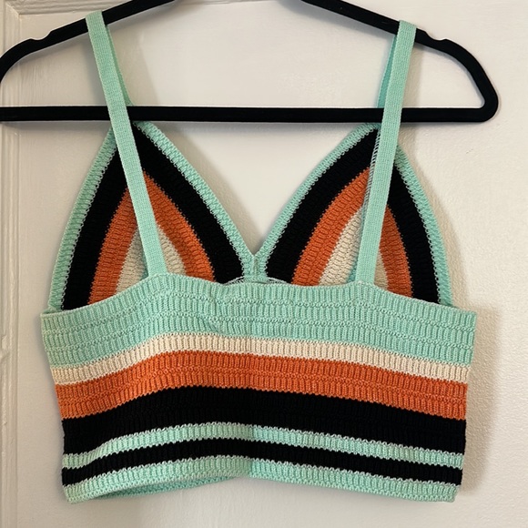 Zara never worn crochet crop top. Size L. - Picture 3 of 3